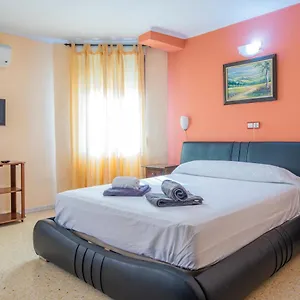 https://hotel-avenida-jc.1costadelsol.com