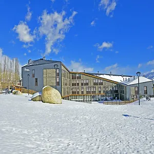 Campus Cerdanya Hotel